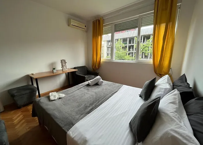 Apartman Mickitos Square