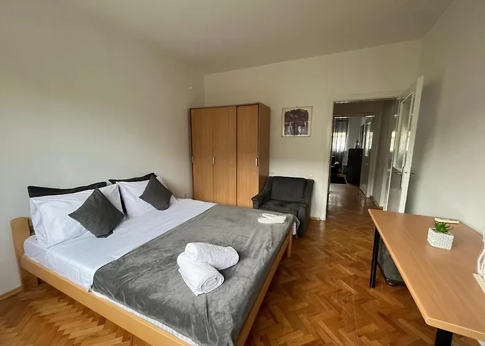 Apartamento Mickitos Square *