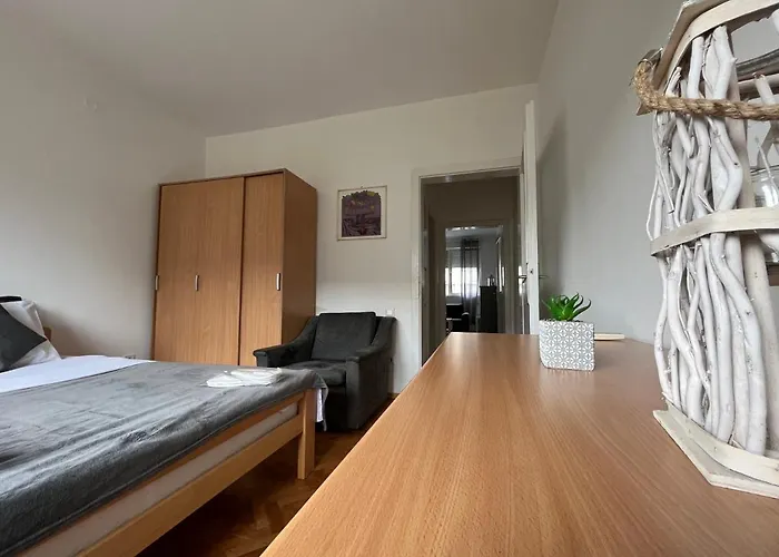 Mickitos Square Apartman